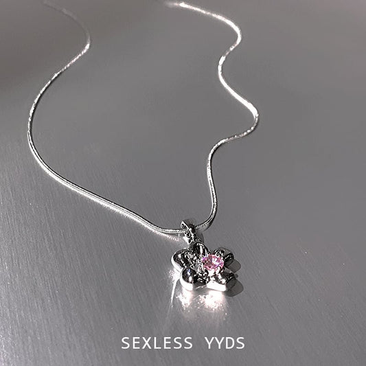 [yyds genderless series] ★Necklace★ Accessories, ladies, flowers, cute, improves temperament, dates, commuting