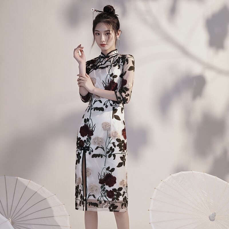 [Hatakashi family series] ★Cheongsam dress★ Coming-of-age ceremony dress Sexy embroidery dress Feminine