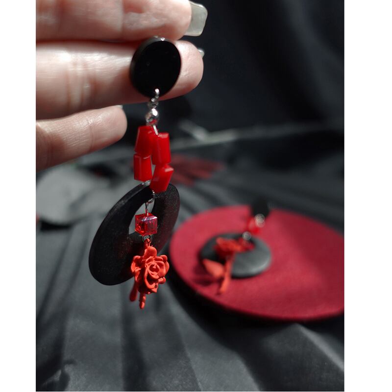 [MORE Bokuji series] ★China style earrings★ Pair earrings rose circle black red floral pattern retro