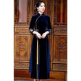 Load image into Gallery viewer, [ZHEZI series]★China dress★ 3color velvet embroidery large size long length green blue red
