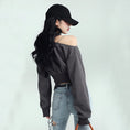 Load image into Gallery viewer, [LAIYUNI Series] ★Tops★ T-shirt, long sleeve, cute, stylish, short length, alphabet
