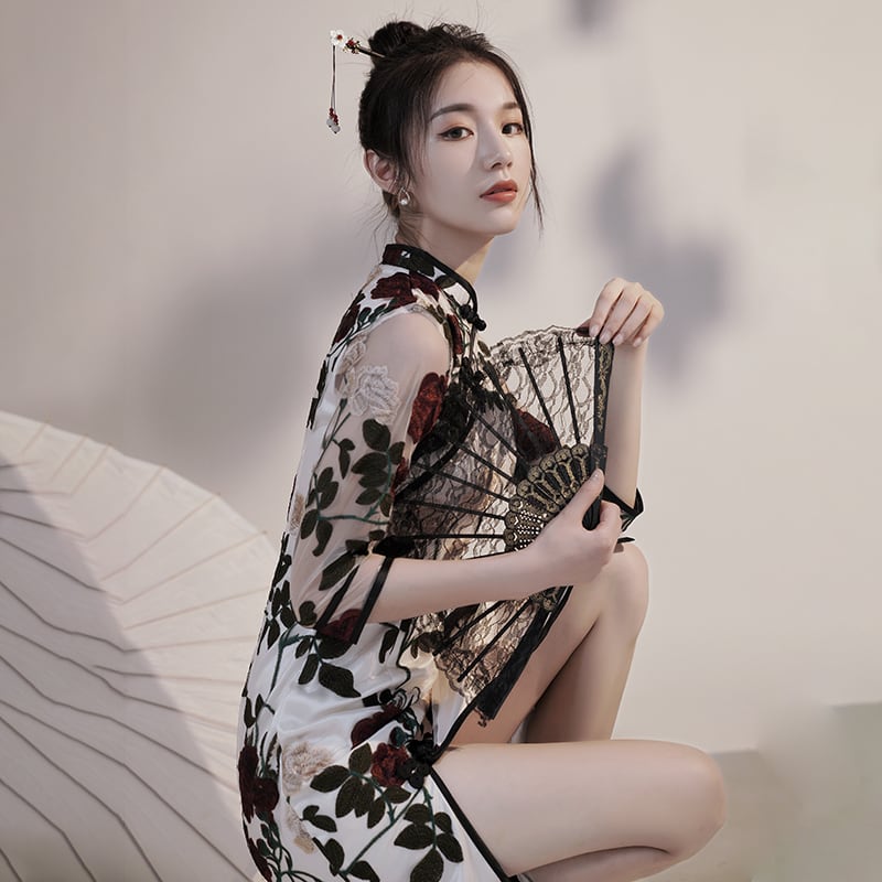 [Hatakashi family series] ★Cheongsam dress★ Coming-of-age ceremony dress Sexy embroidery dress Feminine