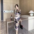 Load image into Gallery viewer, [Hundred Minute Eight Series] ★Cheongsam dress★ Velvet, floral pattern, slimming, sexy, ink pattern dress, improves temperament
