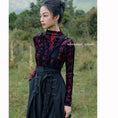 Load image into Gallery viewer, [Big Blue Dragon Series] ★China style tops★ Velvet letter pattern slim slimming black red black red
