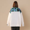 Load image into Gallery viewer, [LUONONG series] ★Jacket★ 2color outerwear unisex men's graffiti black white switching
