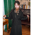 Load image into Gallery viewer, [Kokaisha --- Leaf Series] ★Chinese style tops★ Embroidery Hanfu tops V-neck retro black black
