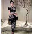 Load image into Gallery viewer, [NANA Series] ★China-style dress★ Improved cheongsam dress, sexy, floral pattern, slit, short sleeves, slimming fit
