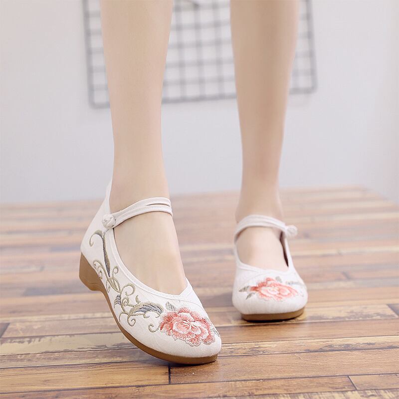 4 colors, embroidered shoes, handmade shoes, Chinese shoes, Chinese style buttons, size 35-41, white, pink, wine red, black, 3cm heel