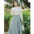 Load image into Gallery viewer, [Tatsuko Chenis Series]★Setup★ 2-piece set shirt + skirt retro embroidery date white blue
