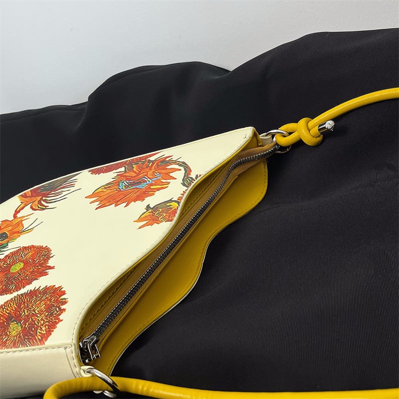 [Masen Series] ★Shoulder bag★ Sunflower oil painting style print for commuting to work or school, date, irregular, cute