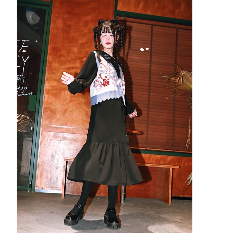 [Old Monster --- Rabbit Series] ★Chinese style dress★ Embroidery cute rabbit original black black SML date