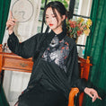 Load image into Gallery viewer, [Ancient monster house ---biting pattern series] ★China style shirt★ Switching print switching Black Black Harajuku style
