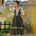 Load image into Gallery viewer, [Jinkyoku Series] ★One Piece★ Retro Dress Switching Ladies Date Faux Layered Green
