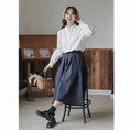 Gallery viewerに画像を読み込む, 【SAIERMOシリーズ】★チャイナ風シャツ★ トップス チャイナボタン コットン 可愛い スタンドネック 長袖シャツ 白
