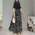 Load image into Gallery viewer, [NICHANG Series] ★Floral pattern skirt★ 3 lengths available Large size Moon Bottoms
