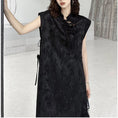 Load image into Gallery viewer, [YIDAO Series] ★China-style dress★ Chinese dress Black Black improved cheongsam dress Slit
