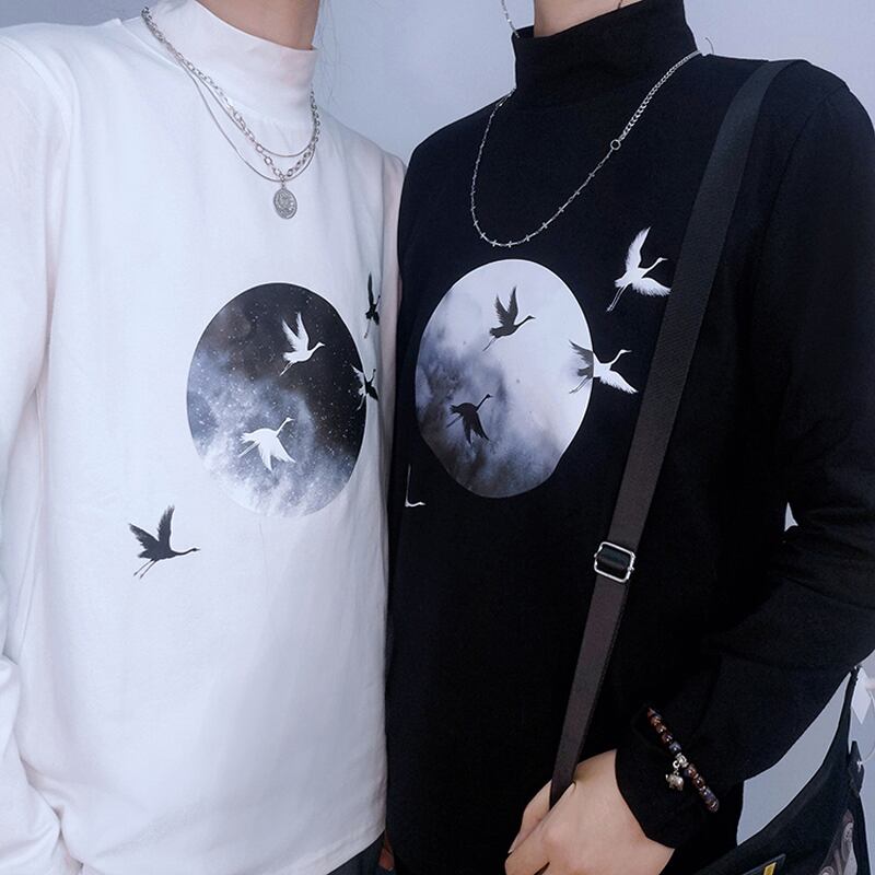 [Kuraho Koya Series]★China style top★T-shirt 2color black or white unisex crane crane moon black white