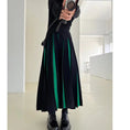 Load image into Gallery viewer, [Black and white series] ★Knit skirt★ 2color thick bottoms Color scheme Slimming Easy to match Black Green
