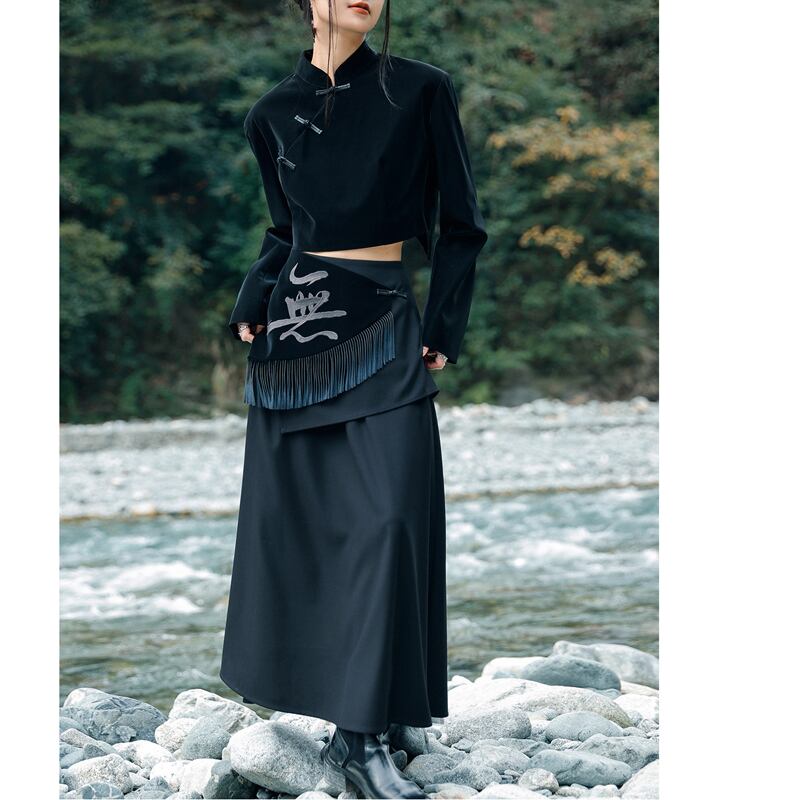 [Big Blue Dragon Series] ★China style skirt★ Bottoms fake layered black black slimming design.