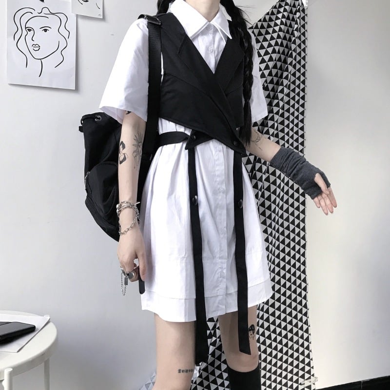 [Queen Series]★Setup Single Order★Shirt or Vest Double Collar Short Length Cute Black White