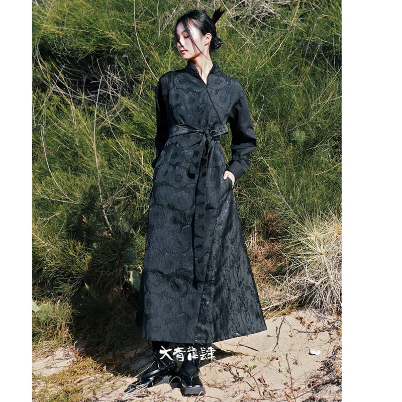 [Daiseiryusu Series]★Chinese style dress★ 2color black or white long length Chinese clothes switching stand neck