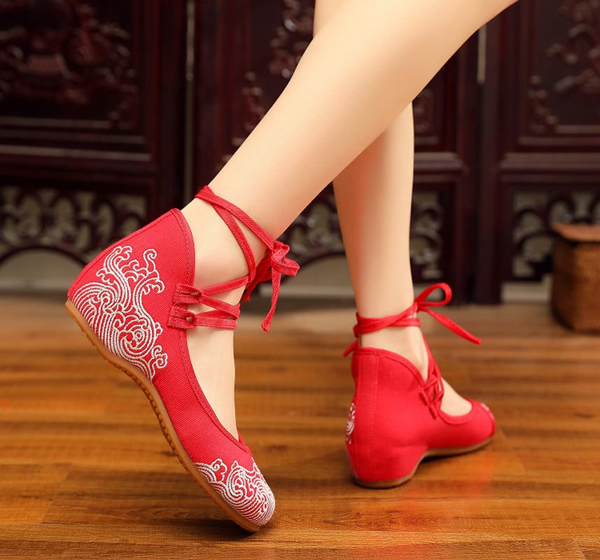 3colors Embroidered Shoes Handmade Shoes Chinese Shoes Chinese Style Shoes Chinese Style Buttons Tang Suit Hanfu Shoes Ethnic Style Retro Zook Rubber 34 35 36 37 38 39 40 41 Red Black White