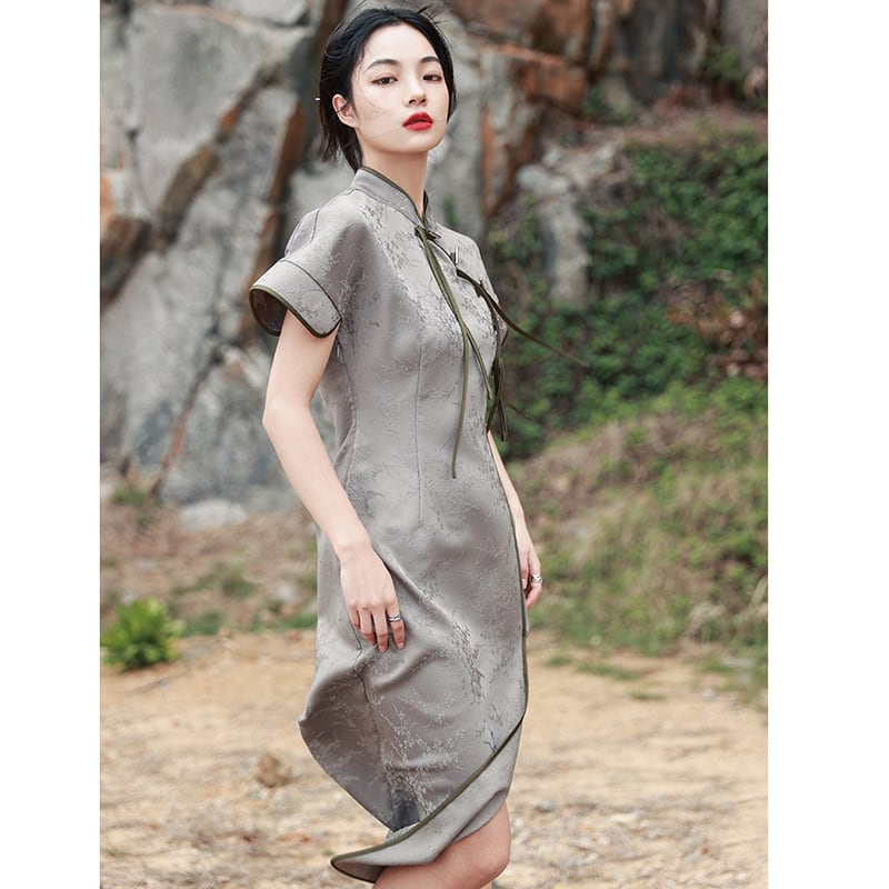 [Da Qinglong Shu Series] ★China style dress★ Improved cheongsam dress Color scheme Improves temperament Long length Silver gray