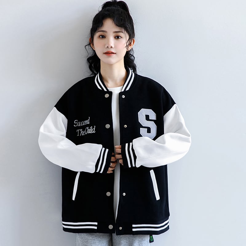 [ZISU0 series] ★Outer★ Stadium jacket fashion ladies black black color scheme alphabet