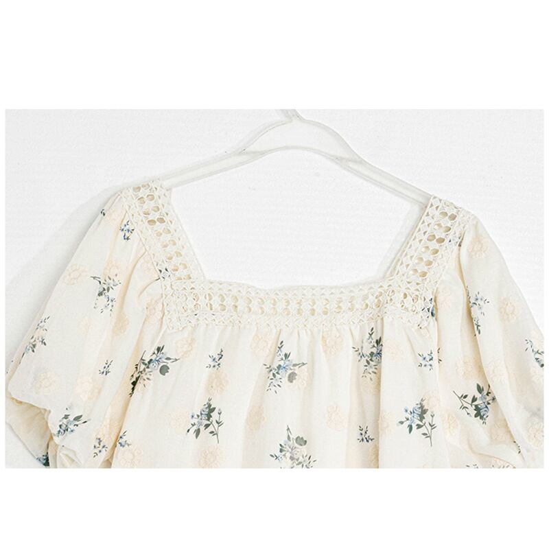 [Shirasu Series] ★Tops★ T-shirt, short sleeve, embroidery, floral pattern, women's, date, improves temperament, easy to match, summer clothes, literary style