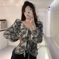 Load image into Gallery viewer, [YIPINXIAN Series]★Tops★ Floral Tops Blouse Short Length Cute Sexy V Neck
