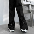 Load image into Gallery viewer, [Irie series] ★Casual pants★ Bottoms with chain Unisex Men's Unique Black Black ML XL
