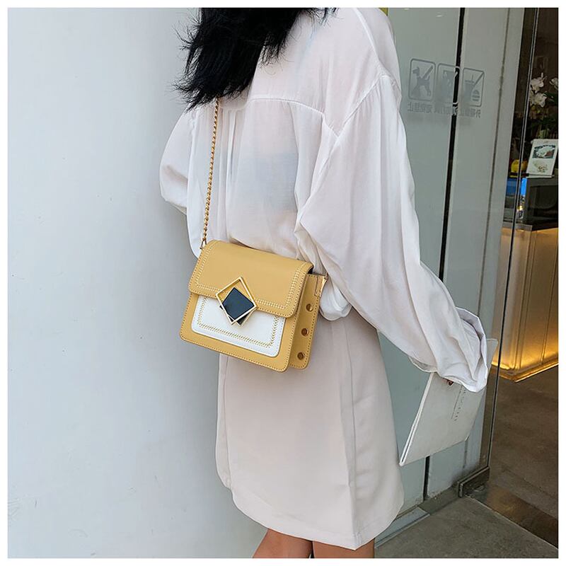 [2060 series] ★Shoulder bag★ 4color Green or yellow or black or light brown Commuting OL Date Cute