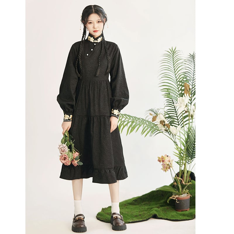 [Three---Kinsui Series]★China style dress★2color embroidery long sleeve dress everyday wear cute black white