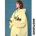 Load image into Gallery viewer, [GEBOXUAN series] ★Jacket★ 3color outerwear unisex men's alphabet white black yellow
