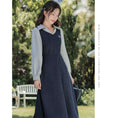 Load image into Gallery viewer, [DANSAIZI Series] ★One Piece★ Faux Layered POLO Neck Switching Ladies Blue Black
