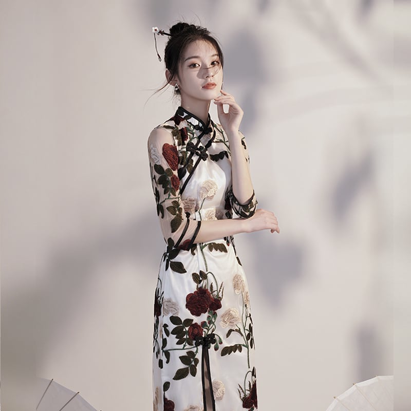 [Hatakashi family series] ★Cheongsam dress★ Coming-of-age ceremony dress Sexy embroidery dress Feminine