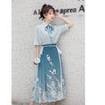 Load image into Gallery viewer, [Ikeka Series] ★Chinese-style setup★ Shirt + wrap skirt + ribbon Improved Hanfu Crane Blue Everyday Date Fireworks Festival
