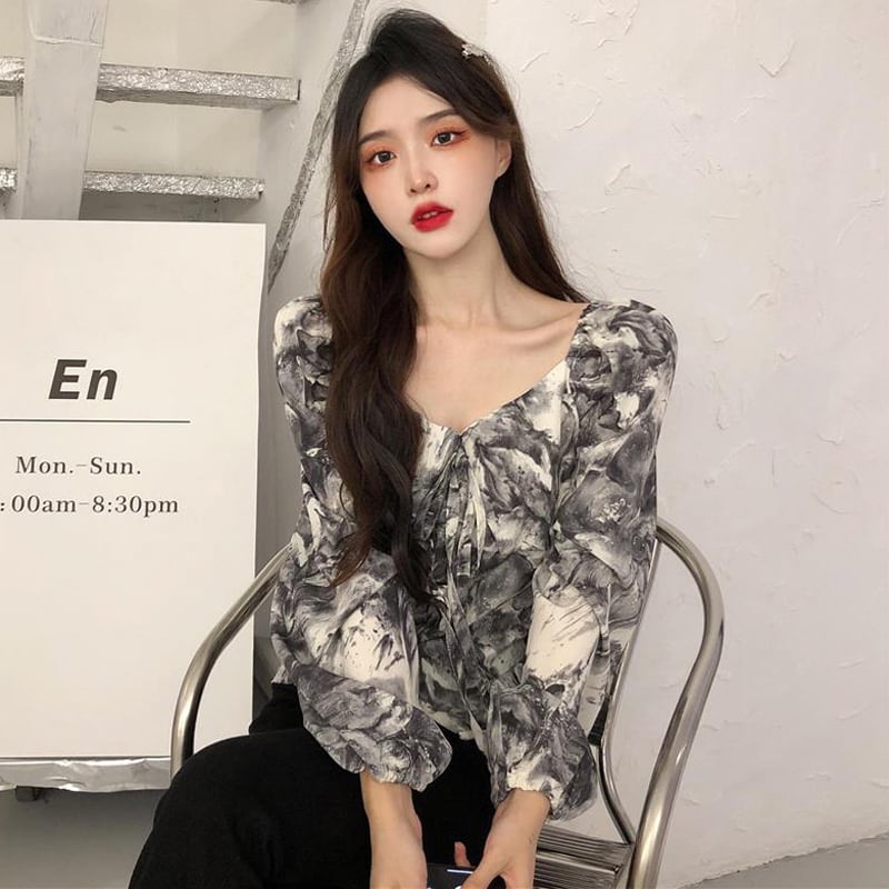 [YIPINXIAN Series]★Tops★ Floral Tops Blouse Short Length Cute Sexy V Neck