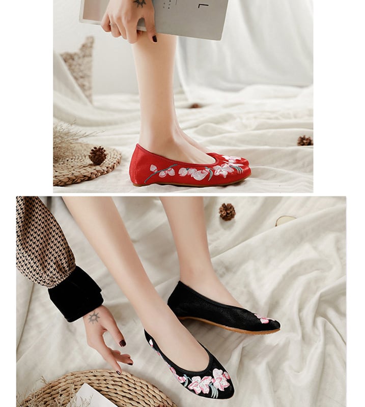 3colors Embroidery shoes Handmade shoes Chinese shoes Chinese style shoes Chinese style buttons Tang-style Hanfu shoes Ethnic style Retro canvas Rubber 35 36 37 38 39 40 41 White Red Black White Red Black