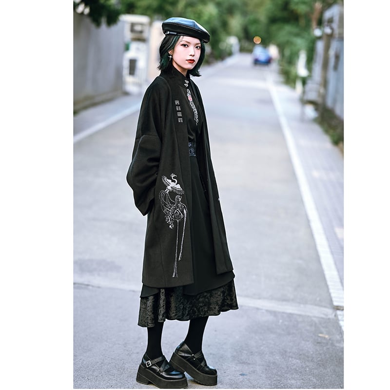 [Kokaisha---Hoshiyado Series] ★China style coat★ Rasha coat long coat embroidery original black black