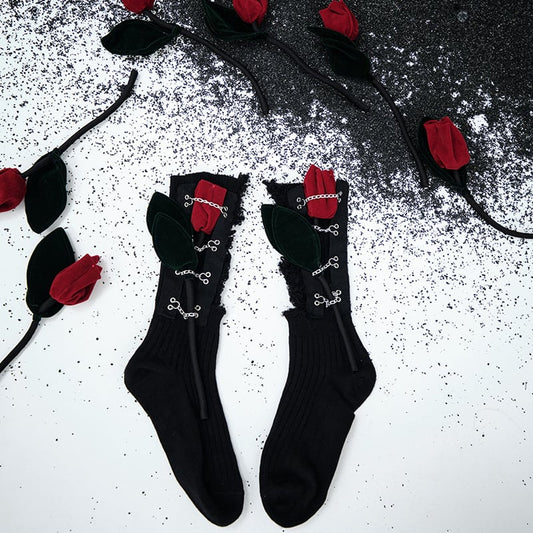 [chicsky---Kurono Series] ★2 pairs of socks★ 2color rose chain original cute black white unique