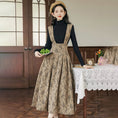 Load image into Gallery viewer, [Kasa Castle Series]★Setup★ 2-piece set, knit tops + hanging skirt, retro, temperament-enhancing, floral pattern
