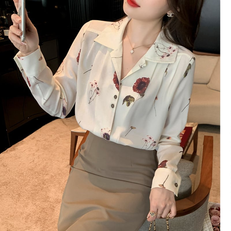 [Kuen Yume Series]★Shirt★ Floral pattern tops Ladies fashion V-neck Improves temperament Chiffon print