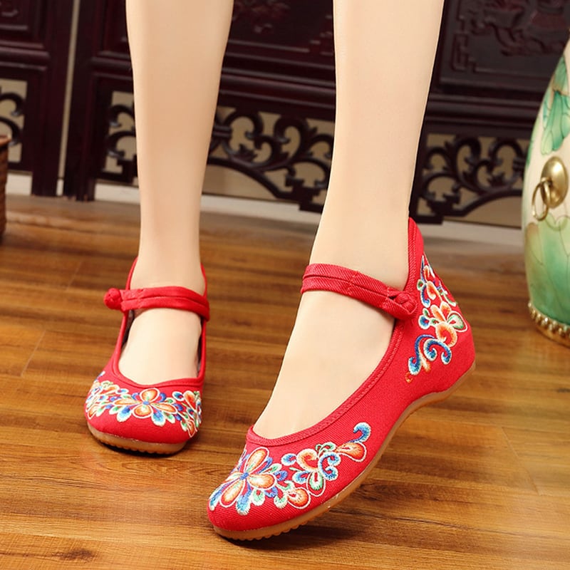 4colors Embroidery shoes Handmade shoes Chinese shoes Chinese style shoes Chinese style buttons Tang-style Hanfu shoes Ethnic style Retro canvas Rubber 34 35 36 37 38 39 40 41 Black Red Green Blue