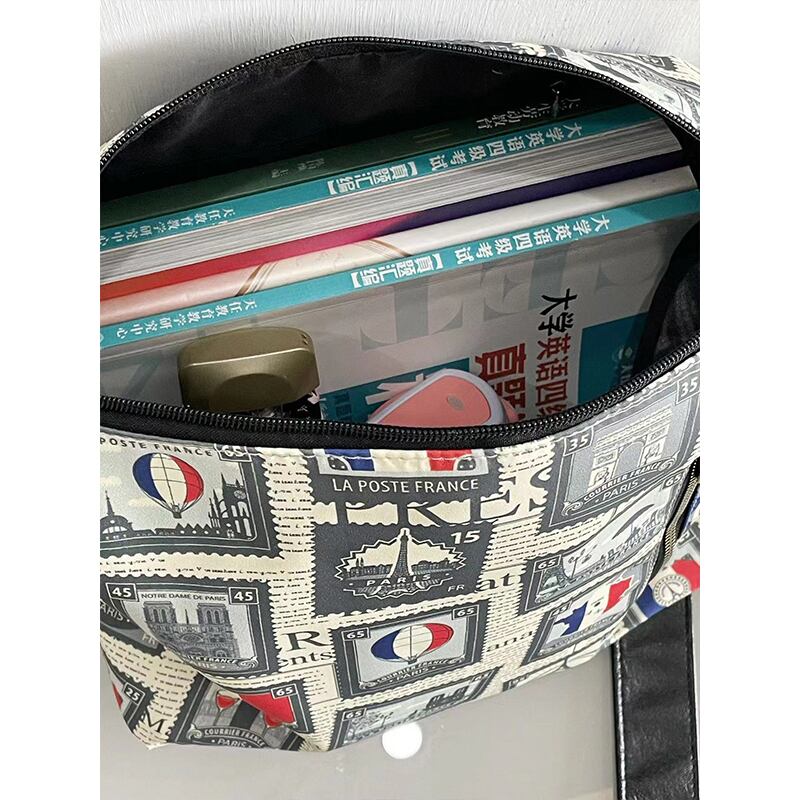 [Mokujin series] ★Shoulder bag★ Shoulder bag, handheld, large capacity, retro, cute, date, improves temperament, print