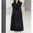 Load image into Gallery viewer, [YIDAO Series] ★China-style dress★ Chinese dress Black Black improved cheongsam dress Slit
