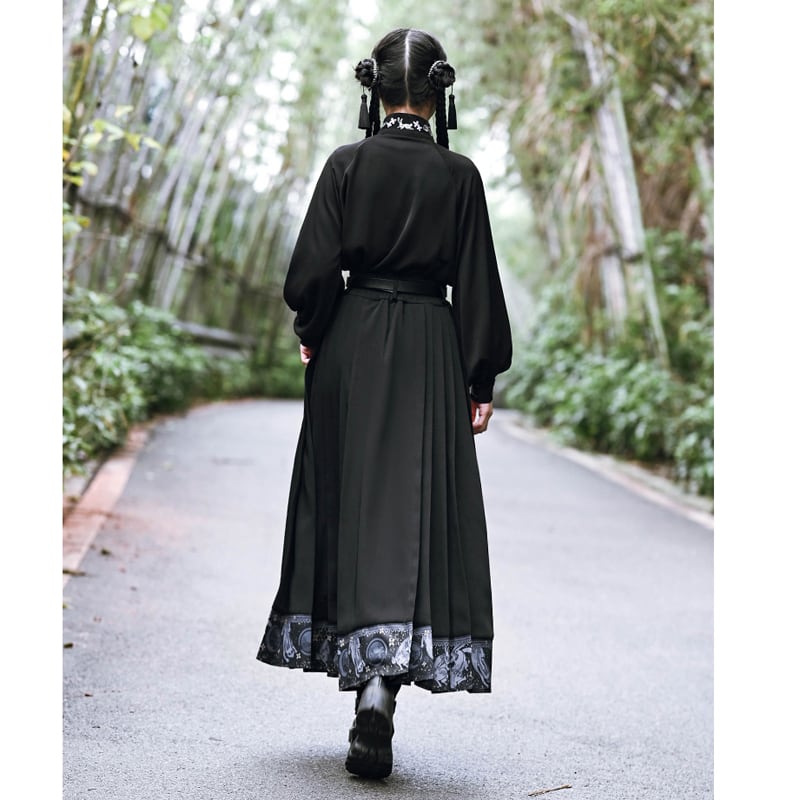 [Kokaisha --- Rabbit series] ★China style skirt★ Bottoms Original slimming black Easy to match