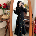 Load image into Gallery viewer, [JIGUJIGU series]★China style dress★ Large size corduroy floral pattern slimming slim black black
