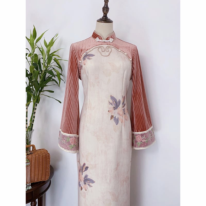 [Features---Flower language series] ★Cheongsam dress★ 2color dress Improves temperament Changeable floral pattern Green Pink