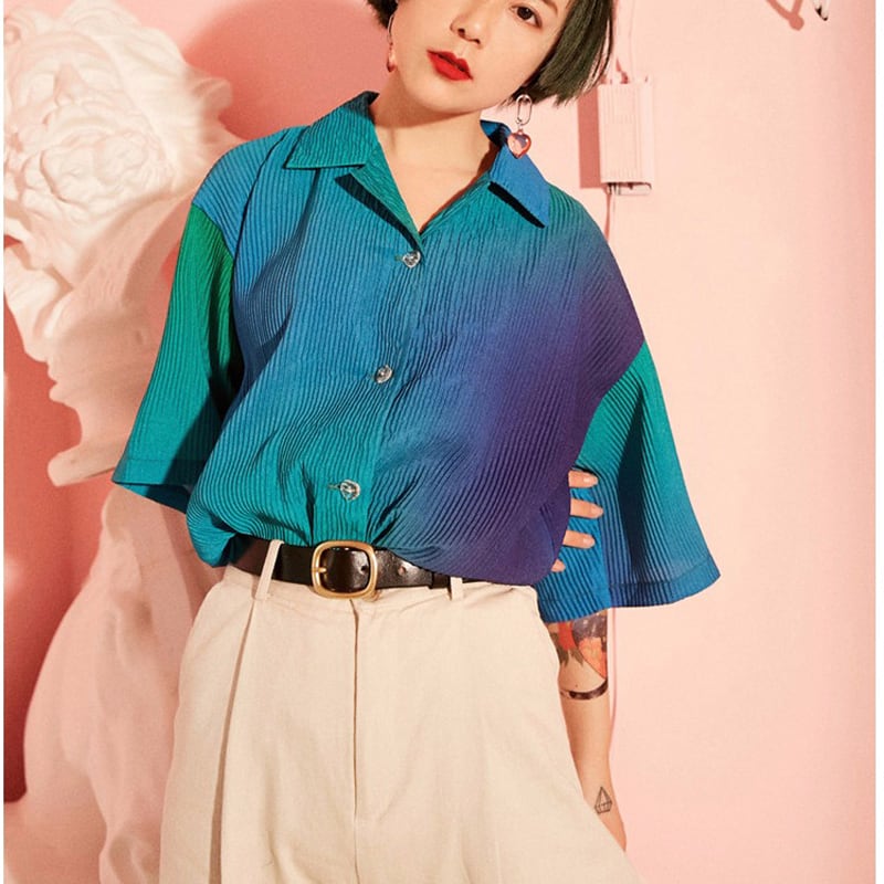 [Yangji Great Dream Series]★Shirt★ Tops Gradient Blue Blue V-neck Short Sleeve Shirt Loose